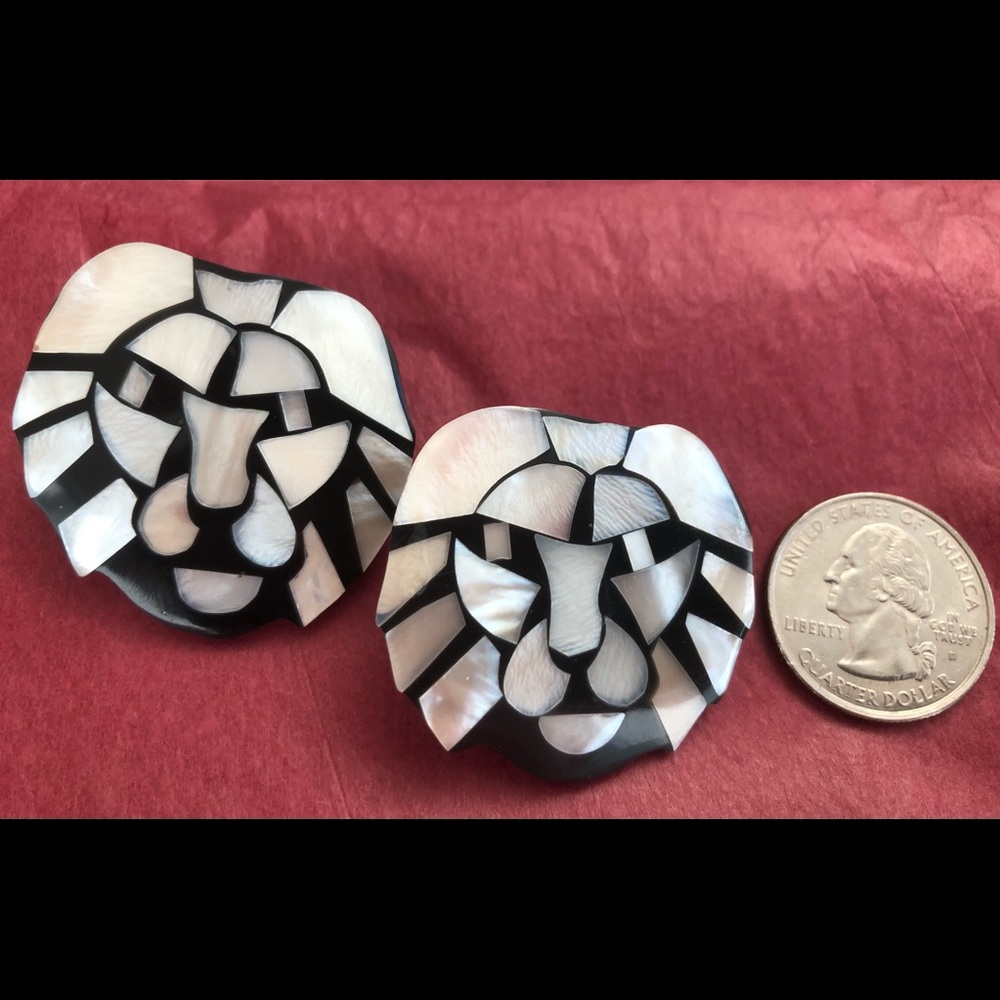 Lee Sands earrings. Excellent vintage condition.